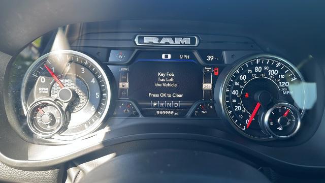 2022 Ram 1500 Big Horn Crew Cab 4x4 5'7" Box