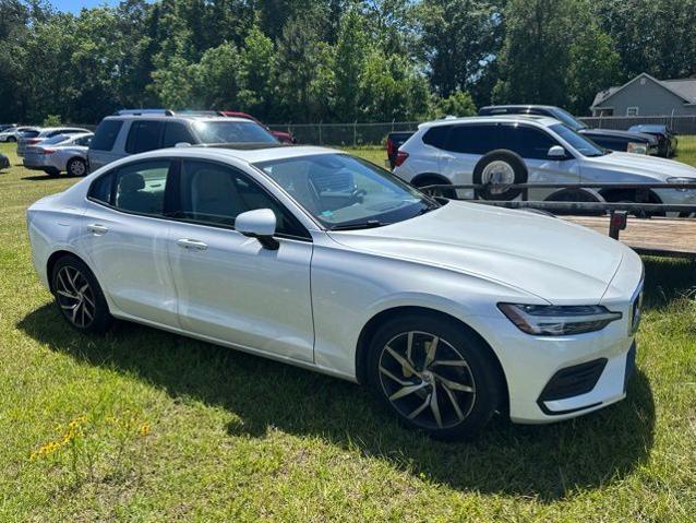 2020 Volvo S60 Momentum
