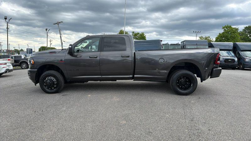 2024 Ram 3500 Big Horn Crew Cab 4x4 8' Box