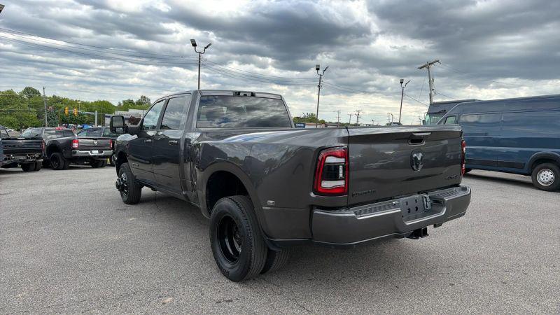 2024 Ram 3500 Big Horn Crew Cab 4x4 8' Box