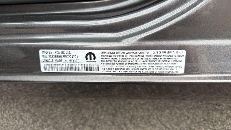 2024 Ram 3500 Big Horn Crew Cab 4x4 8' Box