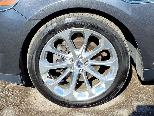 2015 Ford Taurus Limited