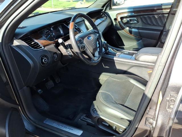 2015 Ford Taurus Limited