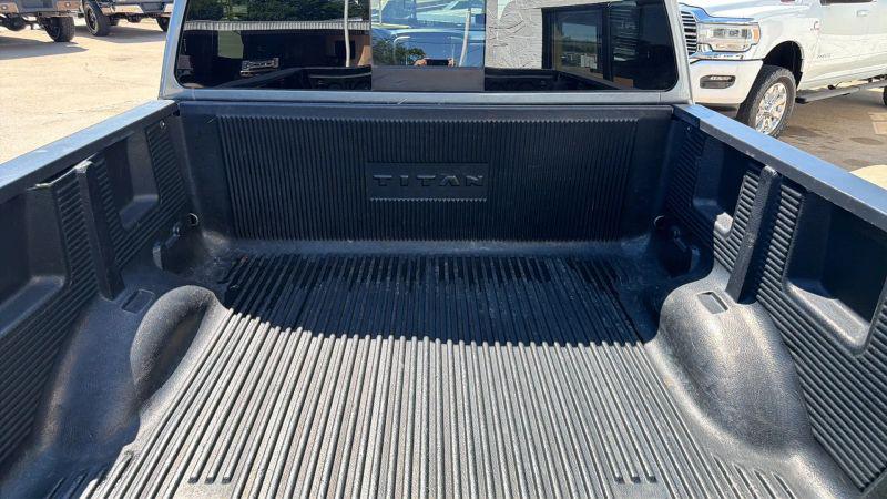 2018 Nissan Titan SV