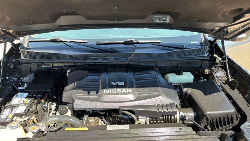 2018 Nissan Titan SV