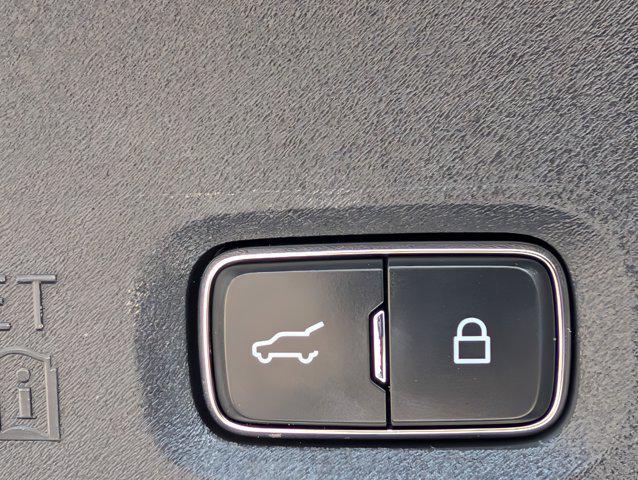 2025 Ford Expedition Platinum MAX