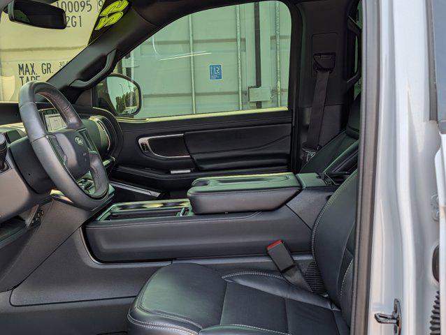 2025 Ford Expedition Platinum MAX