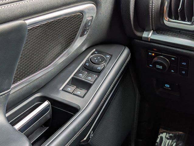 2025 Ford Expedition Platinum MAX