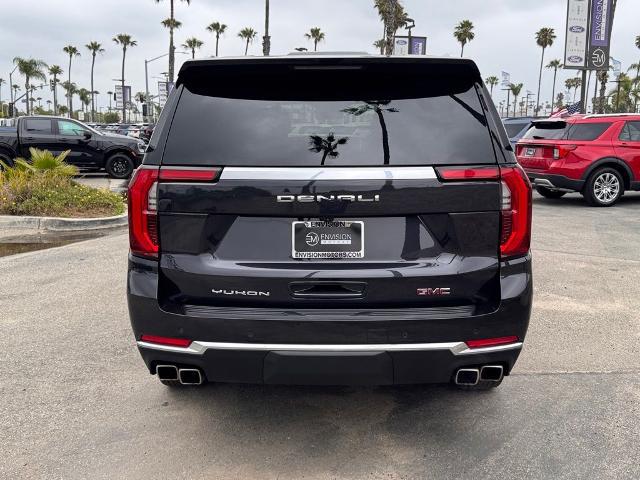 2025 GMC Yukon 4WD Denali