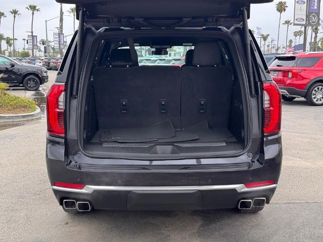 2025 GMC Yukon 4WD Denali