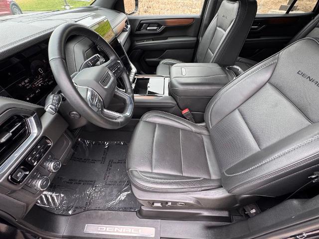 2025 GMC Yukon 4WD Denali