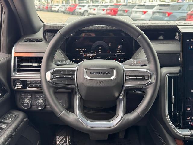 2025 GMC Yukon 4WD Denali