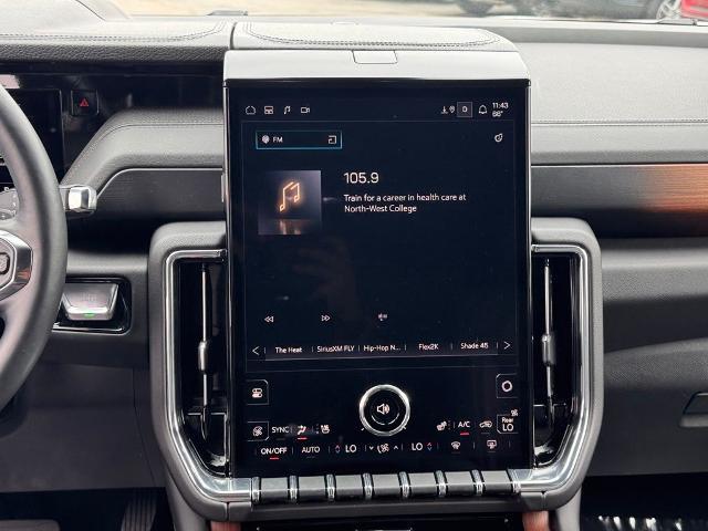 2025 GMC Yukon 4WD Denali
