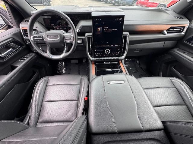 2025 GMC Yukon 4WD Denali