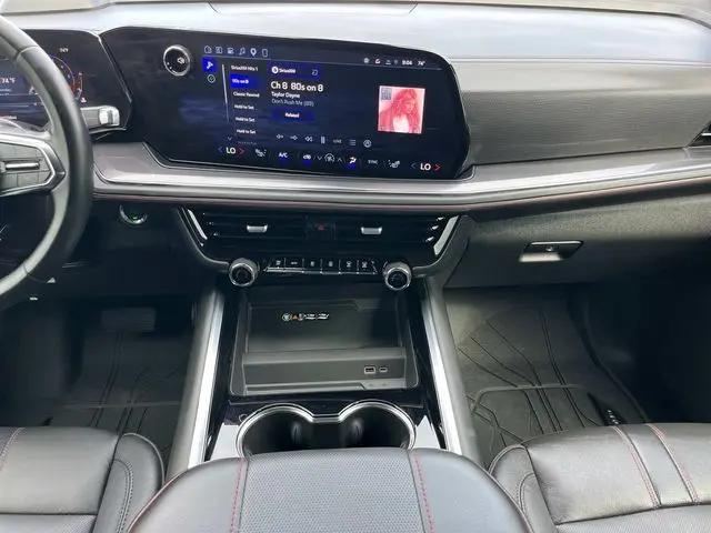 2025 Chevrolet Tahoe 4WD RST