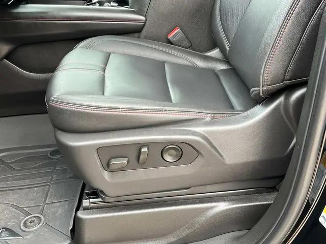 2025 Chevrolet Tahoe 4WD RST