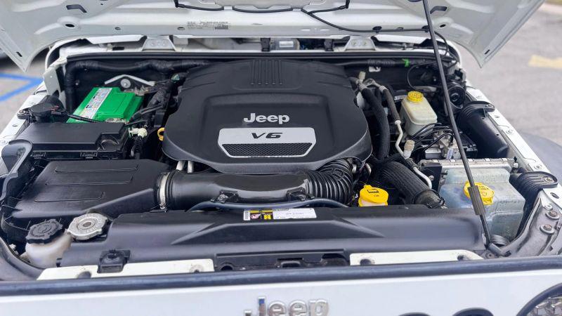 2016 Jeep Wrangler Unlimited Sport