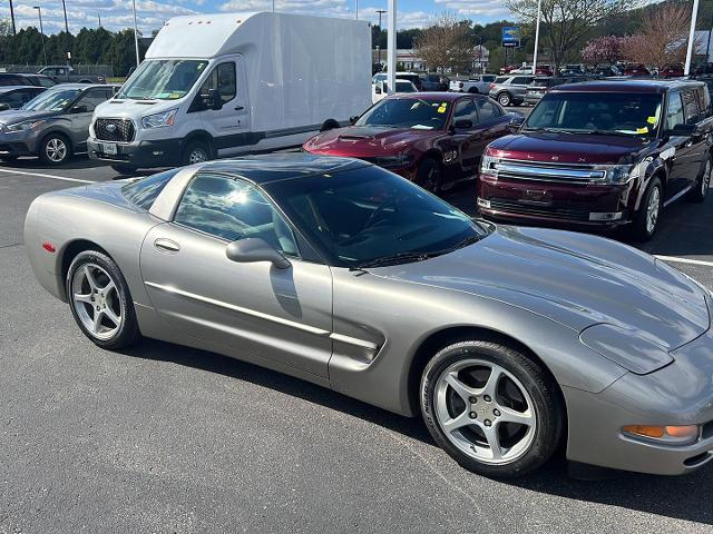 2000 Chevrolet Corvette Base