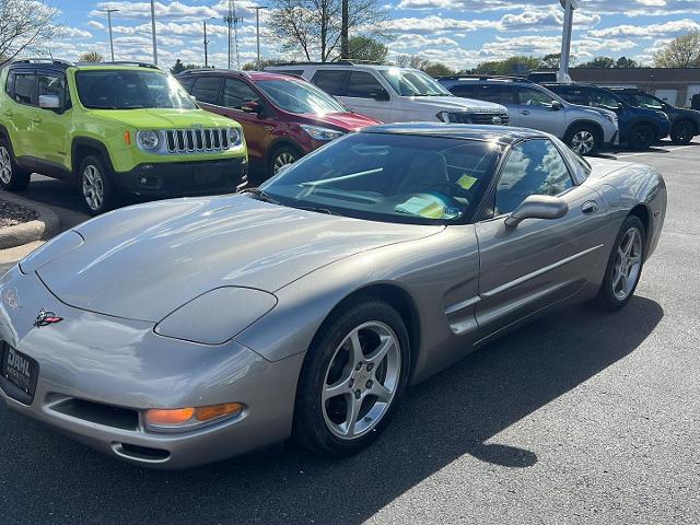 2000 Chevrolet Corvette Base