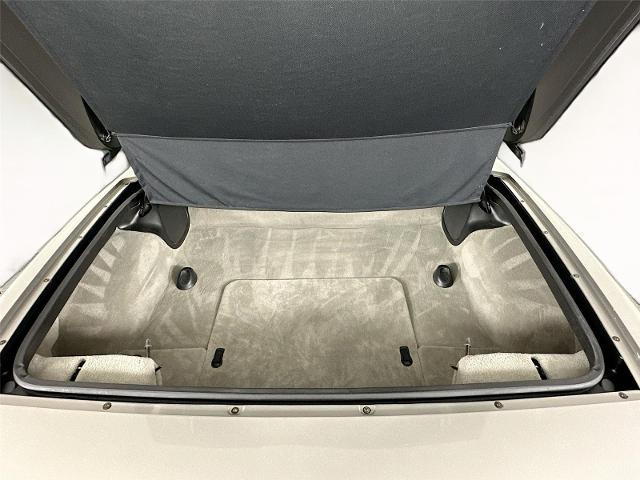 2000 Chevrolet Corvette Base