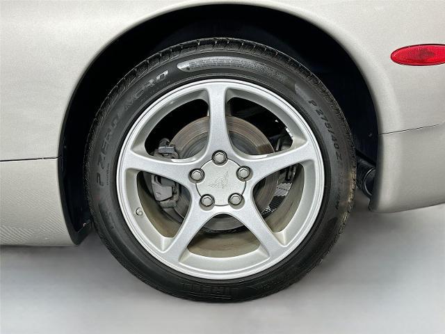 2000 Chevrolet Corvette Base