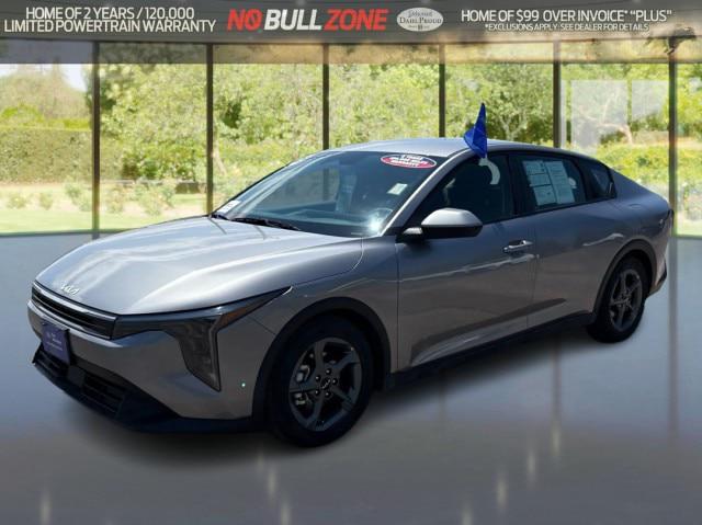 2025 Kia K4 LXS for sale in Davenport, IA
