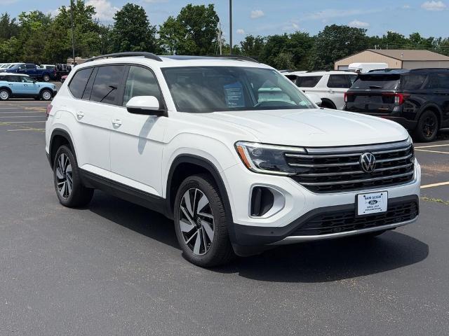 2024 Volkswagen Atlas 2.0T SE w/Technology for sale in Farmington, MO