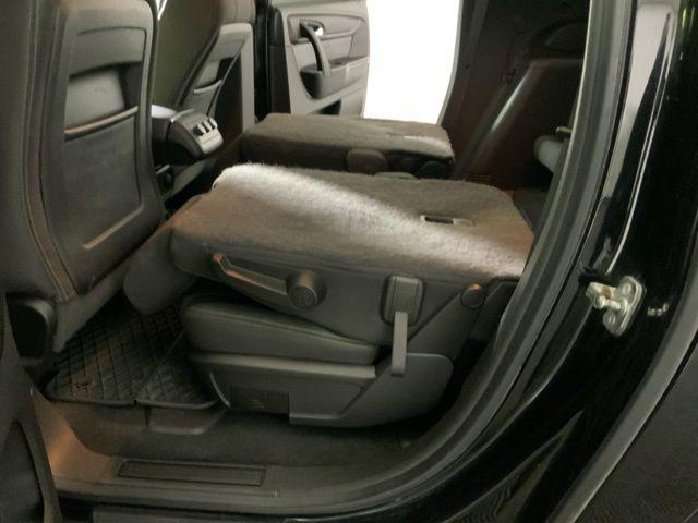 2016 GMC Acadia SLE-2