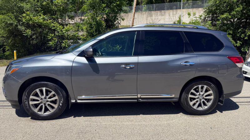 2015 Nissan Pathfinder SL