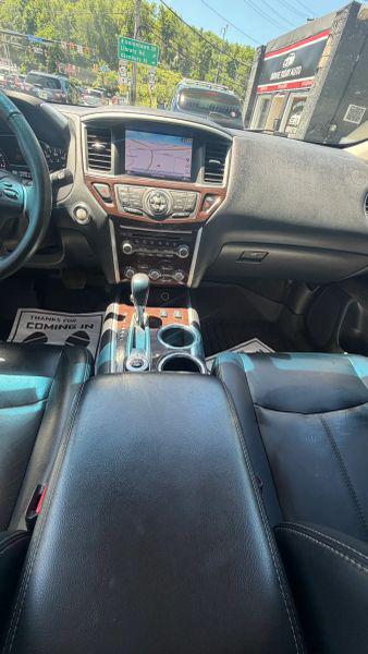 2015 Nissan Pathfinder SL