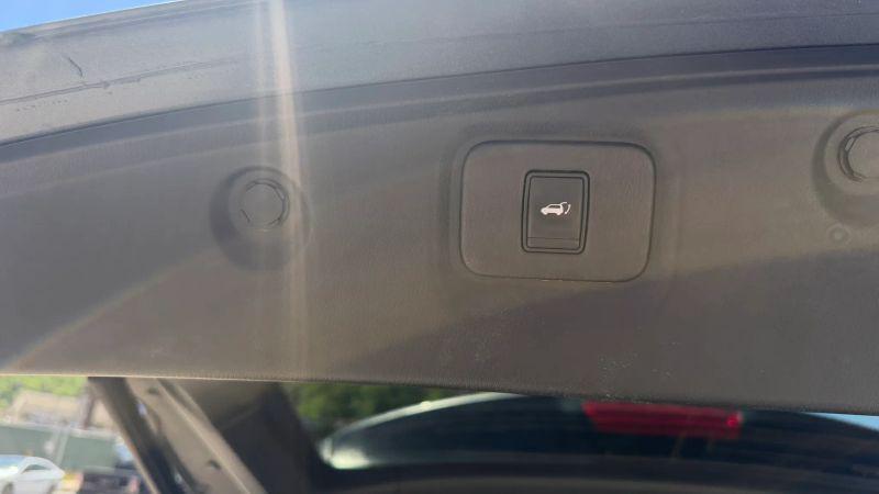 2015 Nissan Pathfinder SL