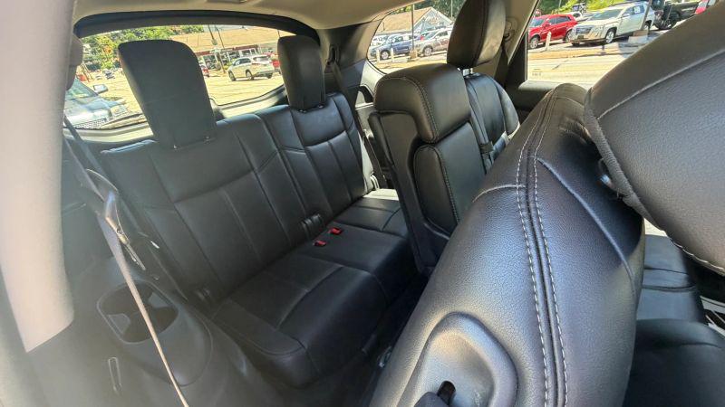 2015 Nissan Pathfinder SL