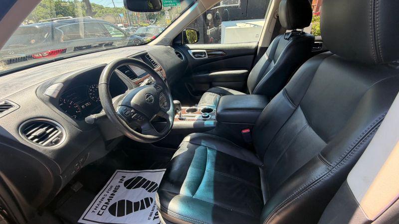 2015 Nissan Pathfinder SL