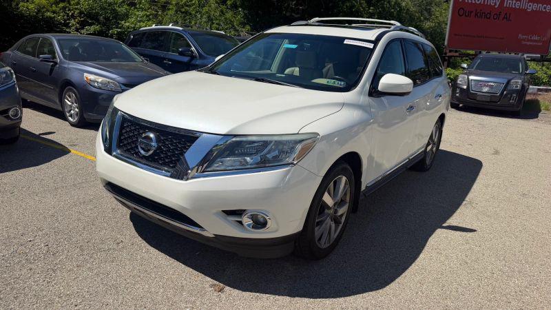 2016 Nissan Pathfinder Platinum for sale in Pittsburgh, PA