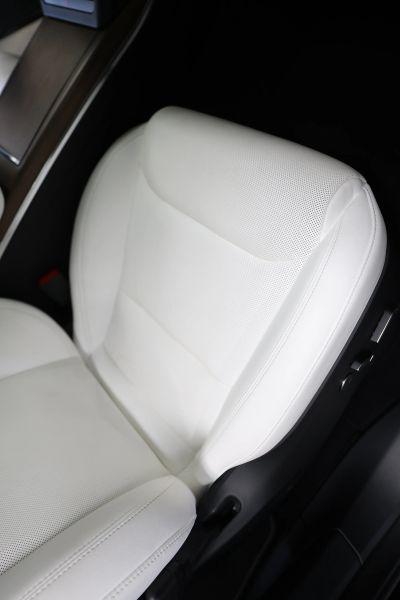 2022 Tesla Model X Dual Motor All-Wheel Drive
