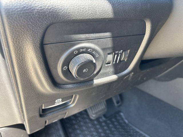 2022 Jeep Grand Cherokee Overland 4x4