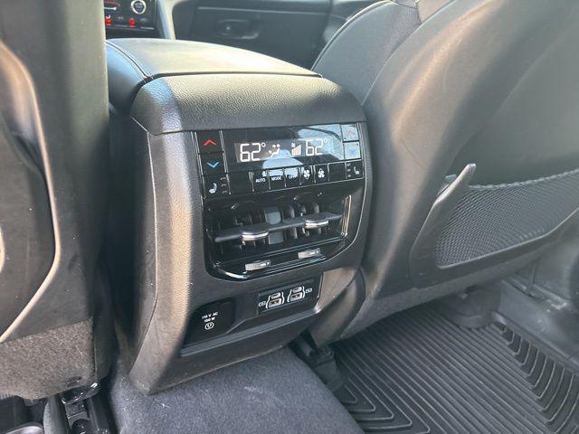 2022 Jeep Grand Cherokee Overland 4x4