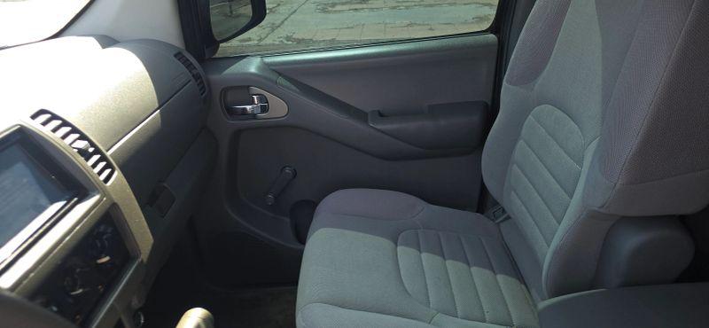 2011 Nissan Frontier S