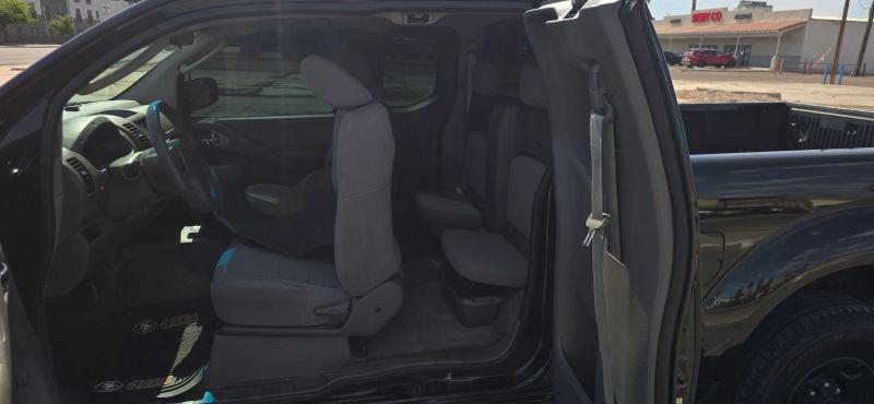 2011 Nissan Frontier S