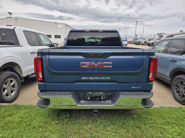 2024 GMC Sierra 1500 2WD Crew Cab Short Box SLT