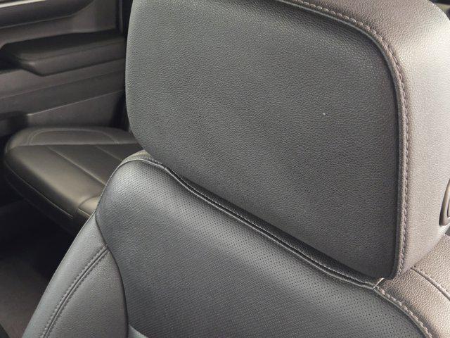 2024 GMC Sierra 1500 2WD Crew Cab Short Box SLT