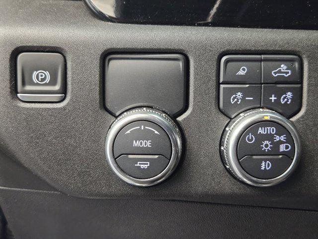 2024 GMC Sierra 1500 2WD Crew Cab Short Box SLT