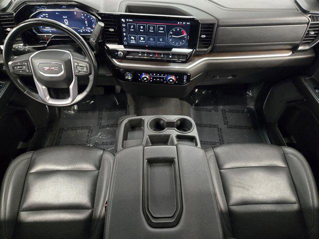 2024 GMC Sierra 1500 2WD Crew Cab Short Box SLT