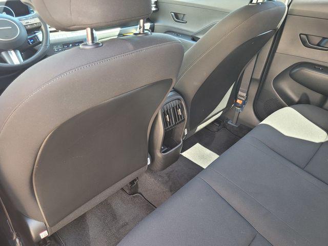2025 Hyundai Kona SEL Convenience