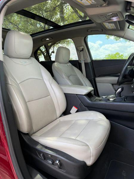 2019 Cadillac XT4 Premium Luxury