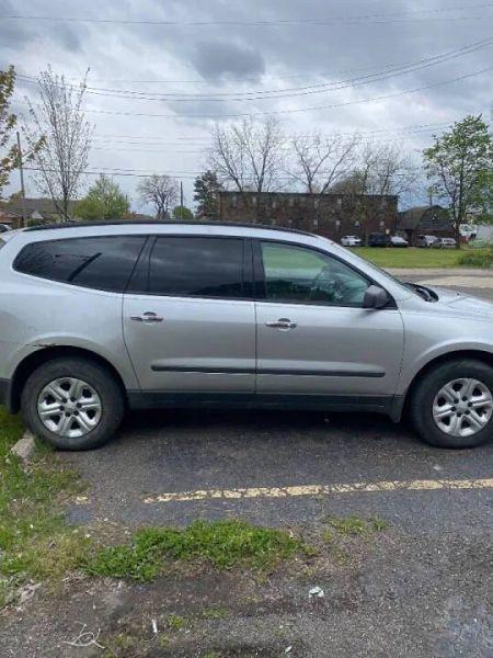 2012 Chevrolet Traverse LS