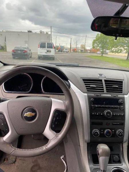 2012 Chevrolet Traverse LS
