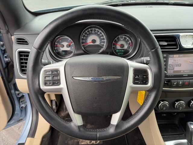 2013 Chrysler 200 Limited