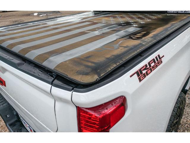2024 Chevrolet Silverado 1500 4WD Crew Cab Short Bed Custom Trail Boss