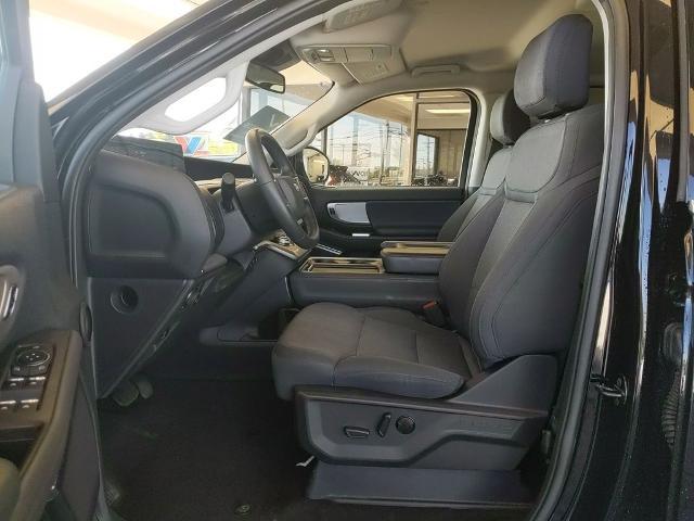 2025 Ford Expedition Active MAX